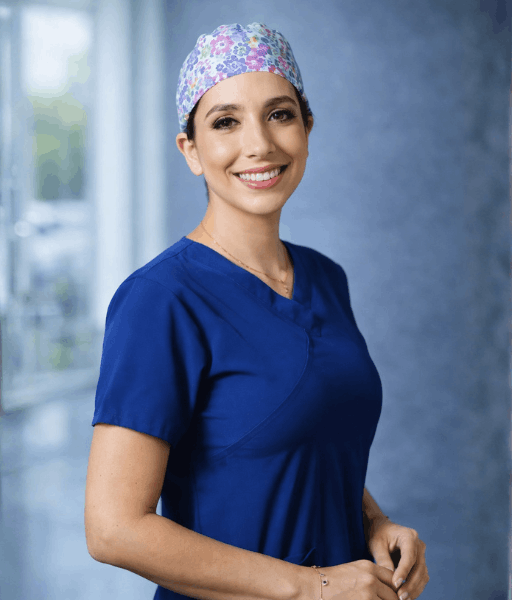 Dra. Cristina Iveth Vega Aragón especialista en ojos en Cancún